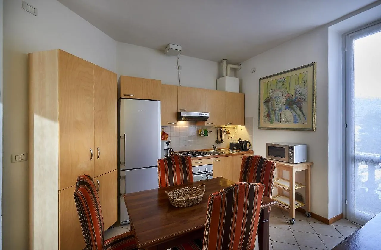 Apartment Varenna Perfect Place 2 Suites